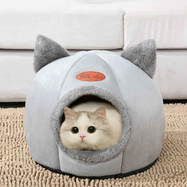 Warm Cat House